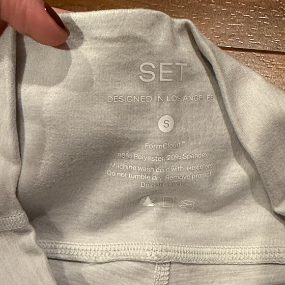 Set active light gray leggings - Picture 3 of 4